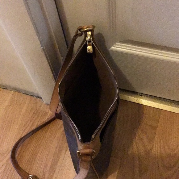 Louis Vuitton Odeon pm crossbody handbag - Picture 10 of 16